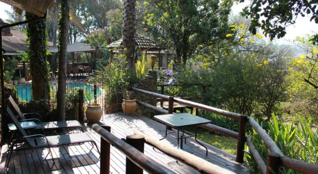 The Sabie Town House Guest Lodge, Забронировать Гостевой дом Гостевые дома Саби Саби, Гостевой дом