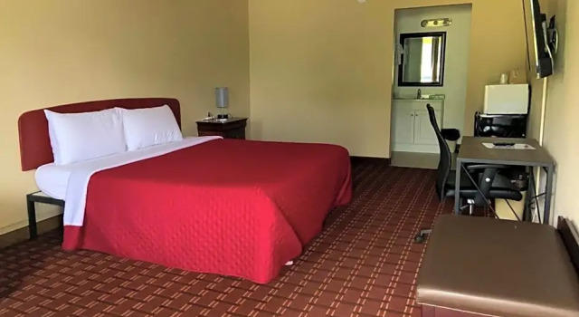 Номер Standard Red Carpet Inn Kinston