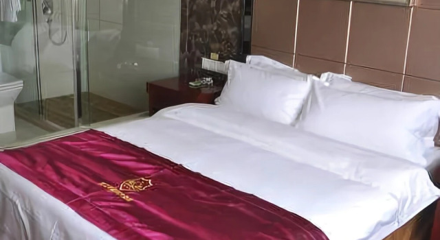 Huazhidu International Hotel, Varaa Hotelli Macheng Hubei