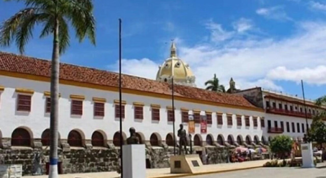 Casa de la Cruz Centro Historico, Забронировать Хостел Отели Картахены с парковкой, рядом с Bolivar Park, Парковка