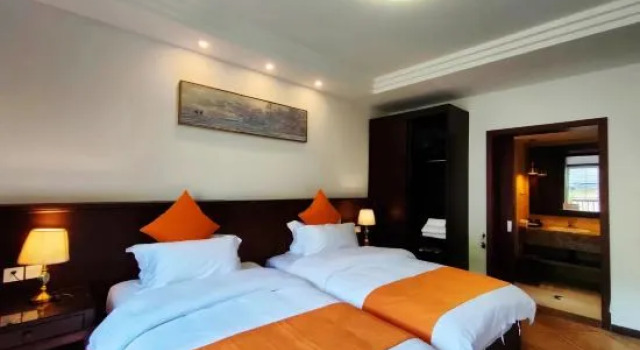 Семейный люкс Gathering Hotel