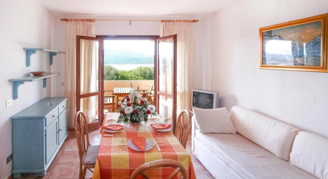 Nice Apartment in Golfo Aranci With 1 Bedrooms