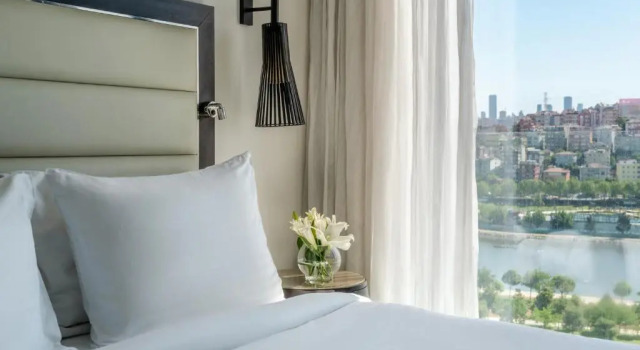Двухместный номер Superior с видом на море Mövenpick Istanbul Hotel Golden Horn
