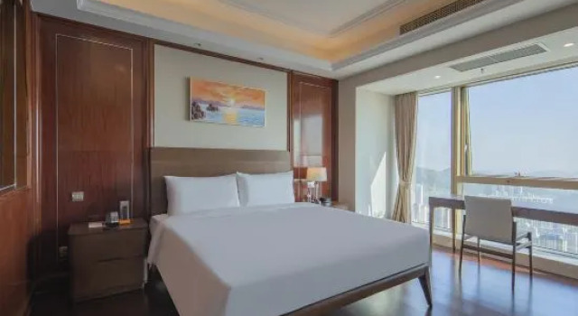 Семейный люкс Deluxe с 2 комнатами с видом на город Hengli Hotel Dalian
