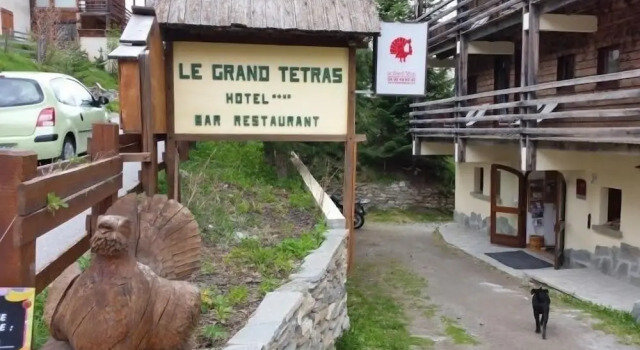 Le Grand Tetras