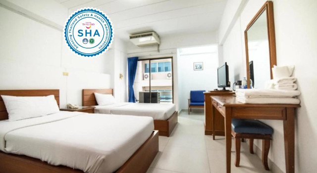 Трёхместный номер Siam Palace Hotel