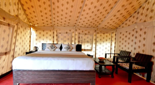 Bagh Dera Camp