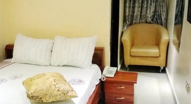 Двухместный номер Comfort с видом на внутренний двор BEN AUTO guest house