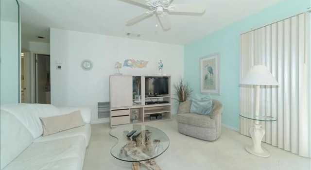 Waters Edge 205S 1 Bedroom Condo