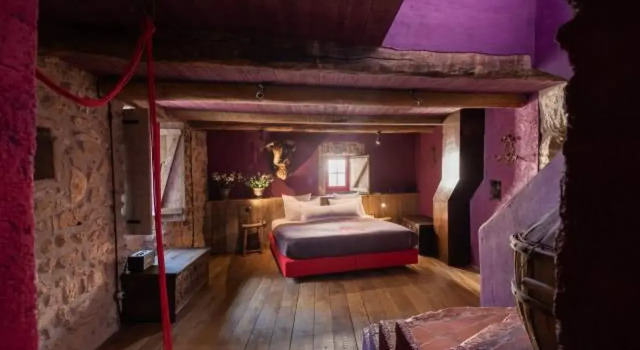 Château & Village Castigno - Wine Hotel & Resort, Book Ferieresort Assignan Hérault