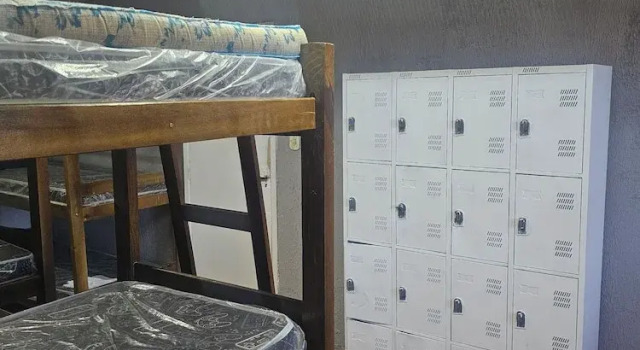 Кровать в общем номере с видом на парк Hostel Sol do Alcaíra