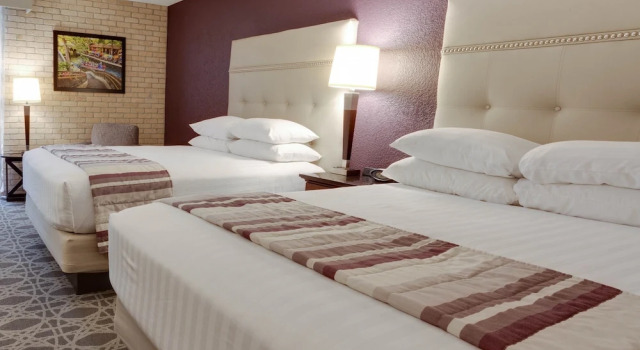 Люкс с 2 комнатами Drury Inn & Suites San Antonio Northeast