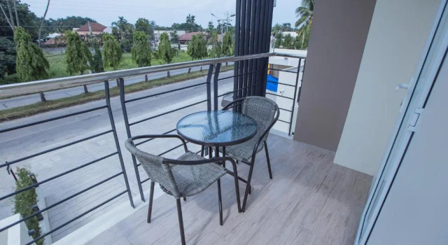 Люкс Rovira Suites