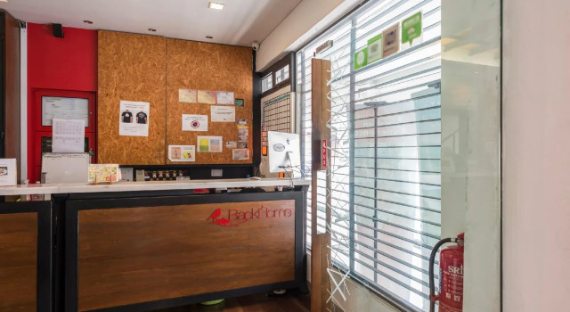 BackHome Kuala Lumpur Hostel, Забронировать Хостел Хостелы Куала-Лумпура, рядом с Парк птиц  в Куала-Лумпур, Хостел
