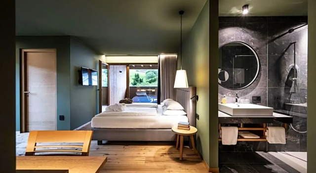 Семейный люкс Hotel Alpenroyal