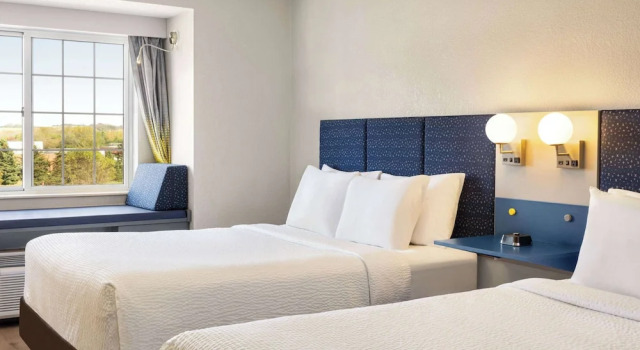 Microtel Inn & Suites New Ulm, Boek Hotel New Ulm Minnesota