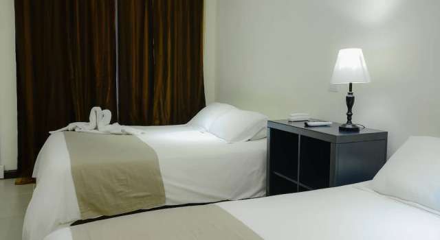 Четырёхместный номер Deluxe Hotel Luisiana
