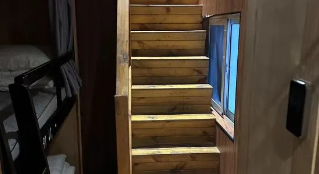 Кровать в общем номере One Forest Youth Hostel (Shanghai Overseas)
