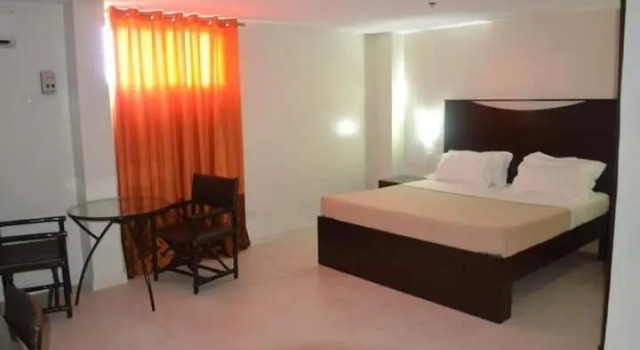 Студия Deluxe Annex Hotel Tavern