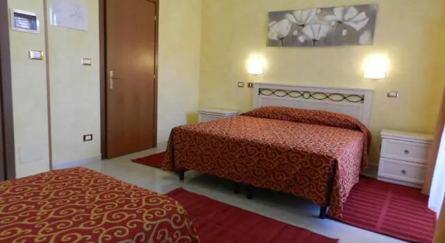 Четырёхместный номер Standard с балконом Hotel Air Palace Lingotto
