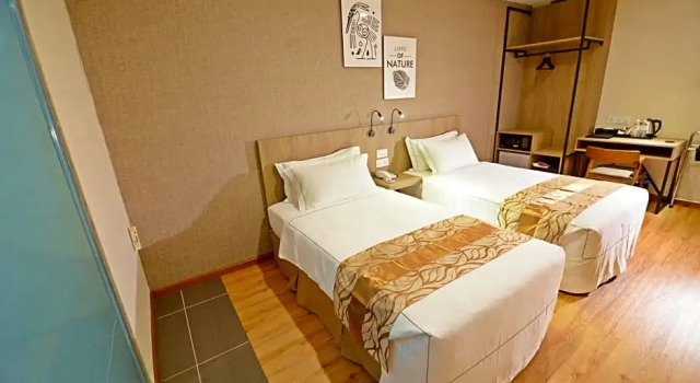 Двухместный номер Standard Diamond Inn