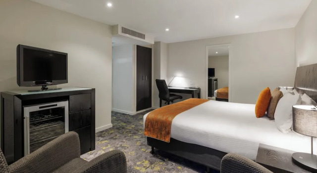 Двухместный номер Classic с балконом Hotel Grand Chancellor Melbourne