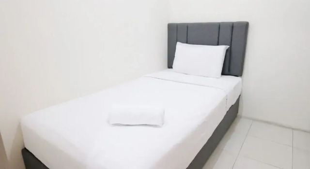 Homey 2Br At Puncak Permai Apartment
