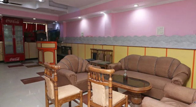 OYO 26906 Hotel Tarang, Varaa Hotelli Faridabad Haryana