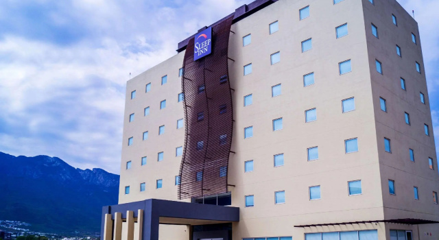 Четырёхместный номер Standard Sleep Inn Monterrey San Pedro