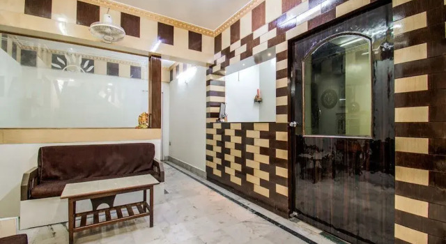 OYO PAT073 Hotel Surya Vihar, Rezervovat Hotel Hotely v Bangalore s parkováním, Parkování