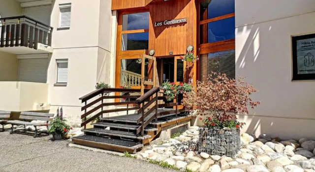 Appartement Les Menuires, 1 pièce, 2 personnes - FR-1-178-180