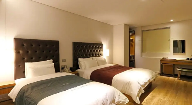 Двухместный номер Deluxe Best In City Hotel