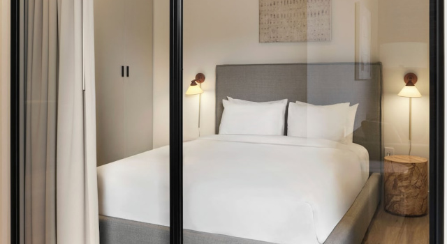 Апартаменты Executive Eurostars Old Montreal Suites & Apartments