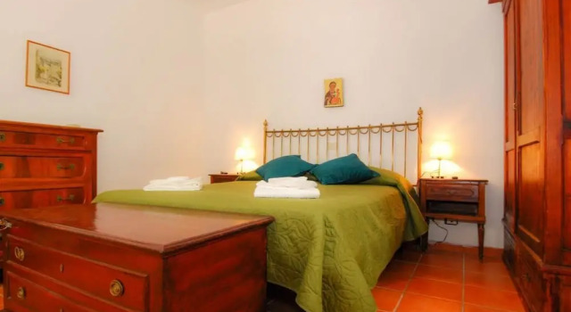 Monte Malbe Charming Villa with Garden and Parking
