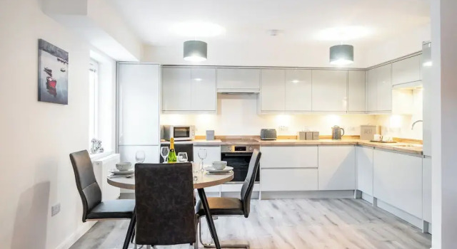 Апартаменты Erskine & Gibson Apartments