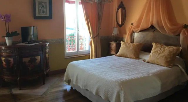 Номер Superior Hôtel De La Loire aux Portes de Sancerre
