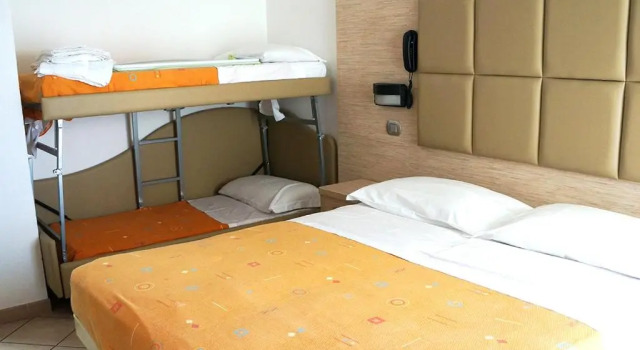Четырёхместный номер Standard Hotel Corallo