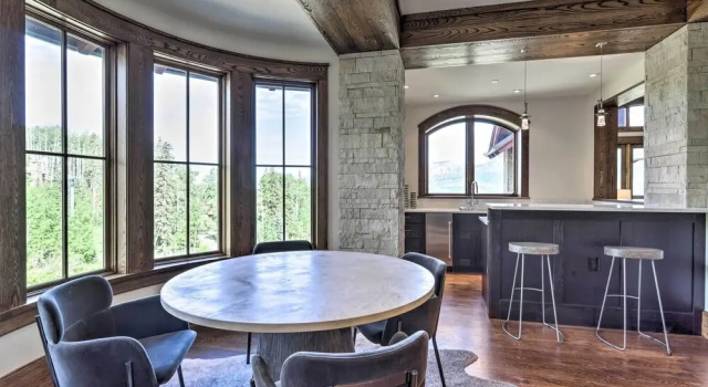Апартаменты с 4 комнатами с балконом Luxurious Ski-in/ski-out Telluride Penthouse!