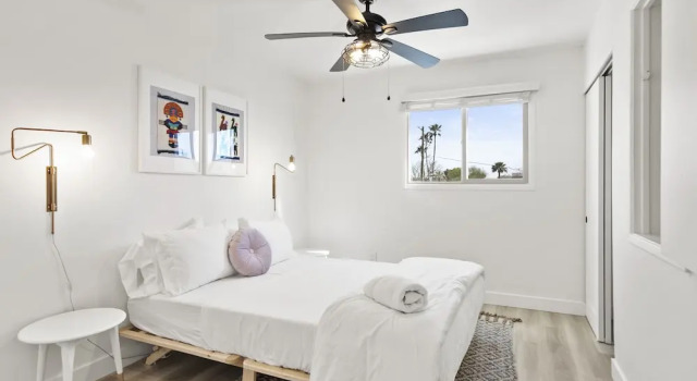 Апартаменты Luxury The Sophia Apartments