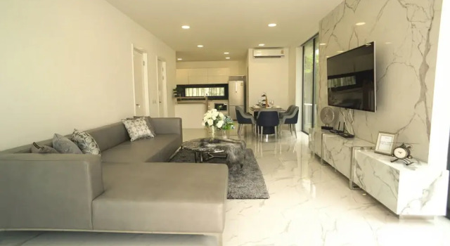Private Pool Villa in Central Pattaya - Palmc8, Забронировать Вилла Отели провинции Чонбури с парковкой, Парковка