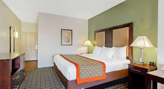 Номер Standard La Quinta by Wyndham Lancaster