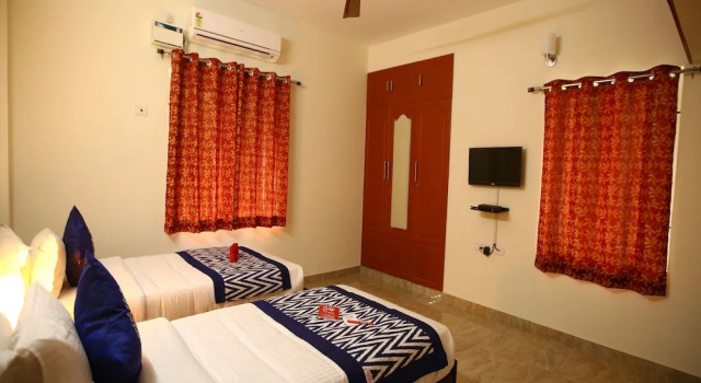 OYO 10735 Cozee Stay, Забронировать Отель Отели Ченнаи с завтраком, рядом с AVM Rajeswari Kalyana Mandapam, Завтраки