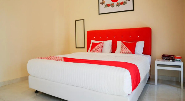 OYO 2202 Delima Guest House Syariah, Rezerwuj Pensjonat Pensjonaty w Padang, Pensjonat