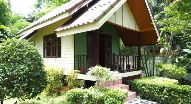 Бунгало Koh Chang Bailan Beach Resort