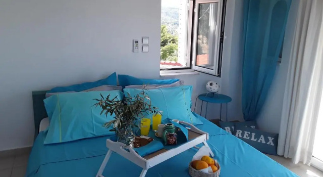 Heavenly Views-1 Maisonette with Unique Architecture close to the Beach, Забронировать Апартаменты/квартира Отели Оропос с бассейном, Бассейн
