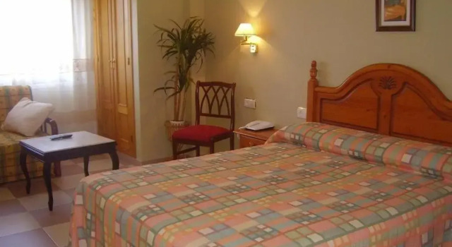 LAS GLORIAS, Prenota Hotel Hotel a Estremadura con pasti, Mezza/completa pensione