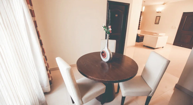 Royal Suites Hotel Apartment, Rezervovat Apartmán Bangalore Bangalore