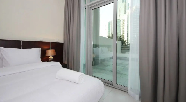 Апартаменты Deluxe Town House In Dubai Marina Walk