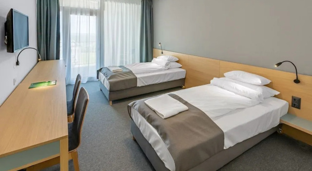 Rákóczi Hotel, Tábor és Rendezvényközpont, Забронировать Отель Шаторальяуйхей Tokaj Wine Region