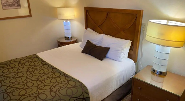 Двухместный номер Standard Historic Coronado Motor Hotel by OYO